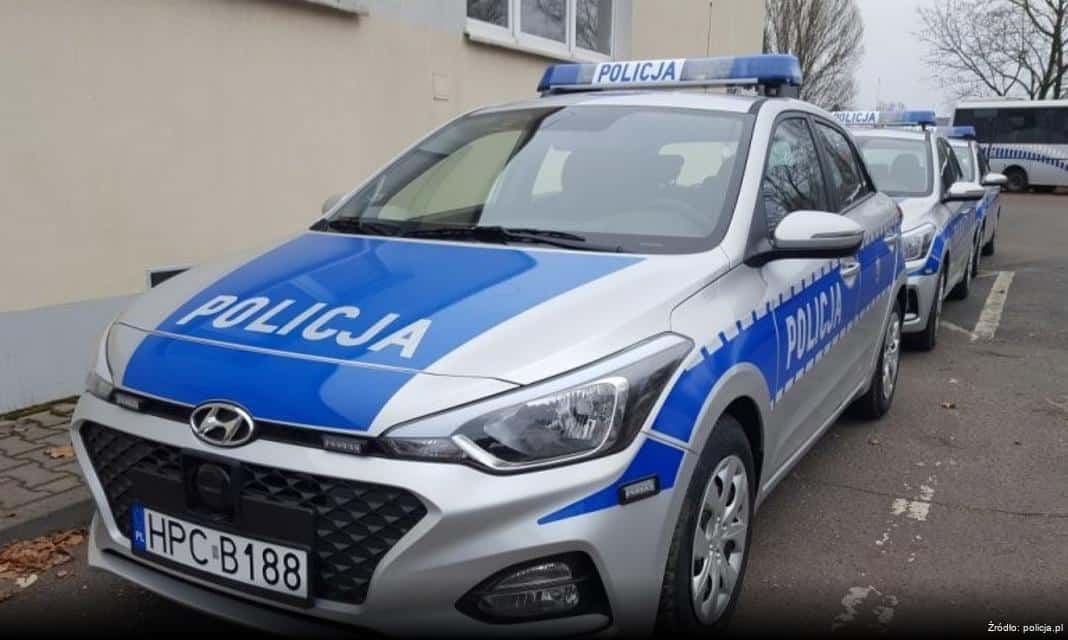 Uroczyste ślubowanie żołnierzy WOT we Włocławku z udziałem policji